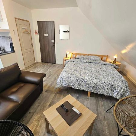Studios Du Cedre Cuvilly Dış mekan fotoğraf
